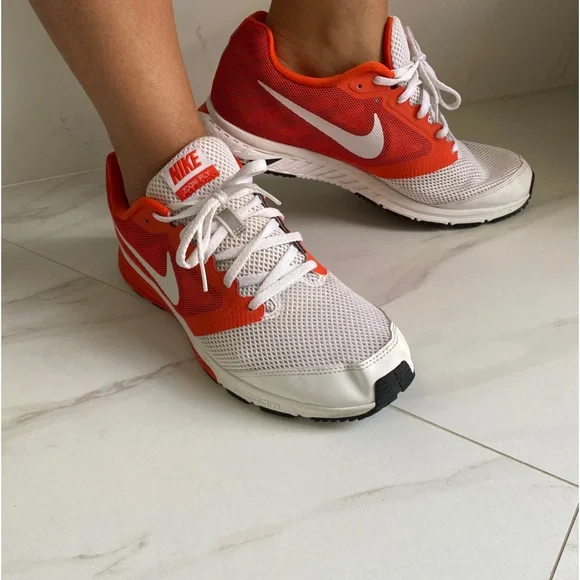 ❌SOLD❌Nike Zoom Fly sneakers Size 12 653828-181 - Picture 3 of 16